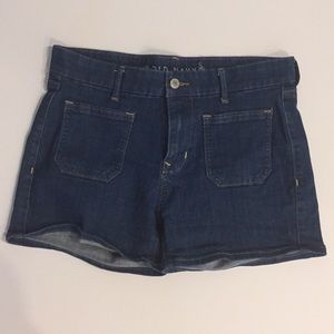 Old navy mid rise front pocket shorts sz8